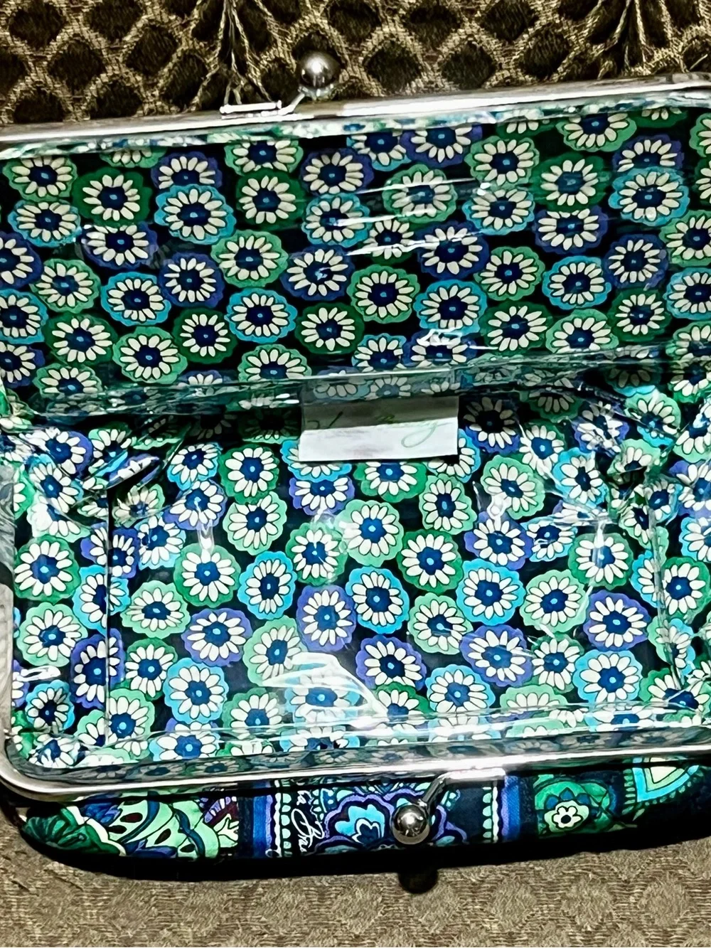 Vera Bradley “Kiss & Make Up” Case in Blue Rhapsody Pattern